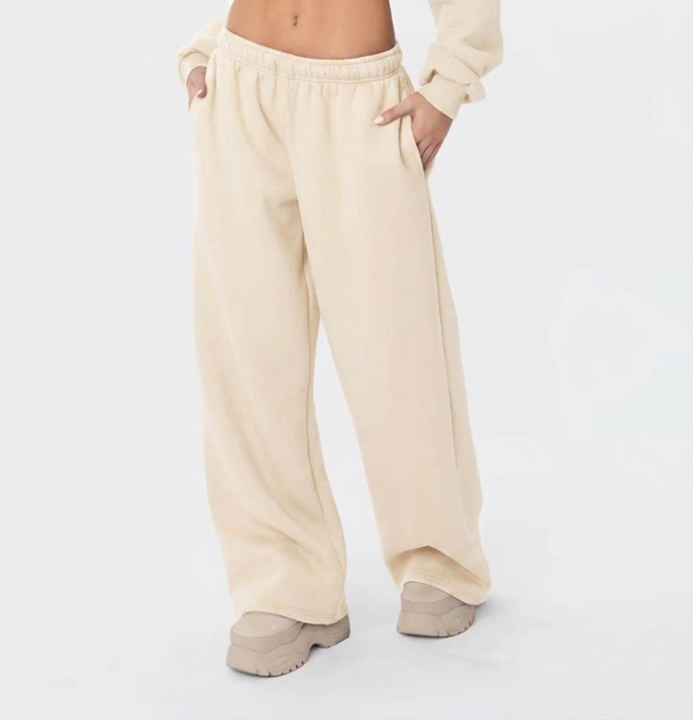 Baggy Cream